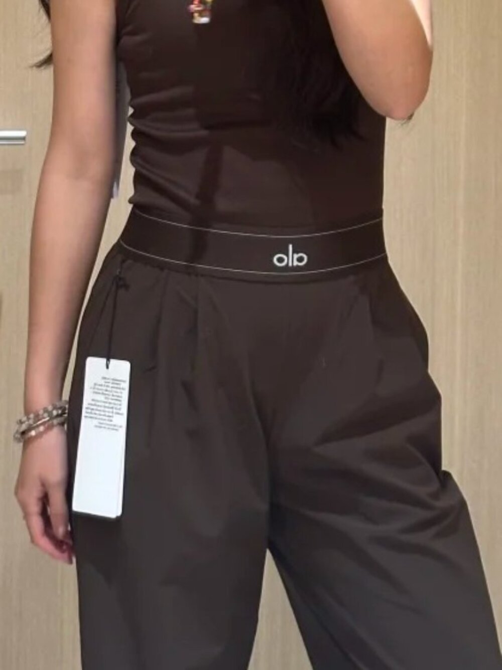 Alo Yoga Espresso Brown Suit Up Pants Wide Leg Trousers NWT 30"💕🤎 - Picture 10 of 10